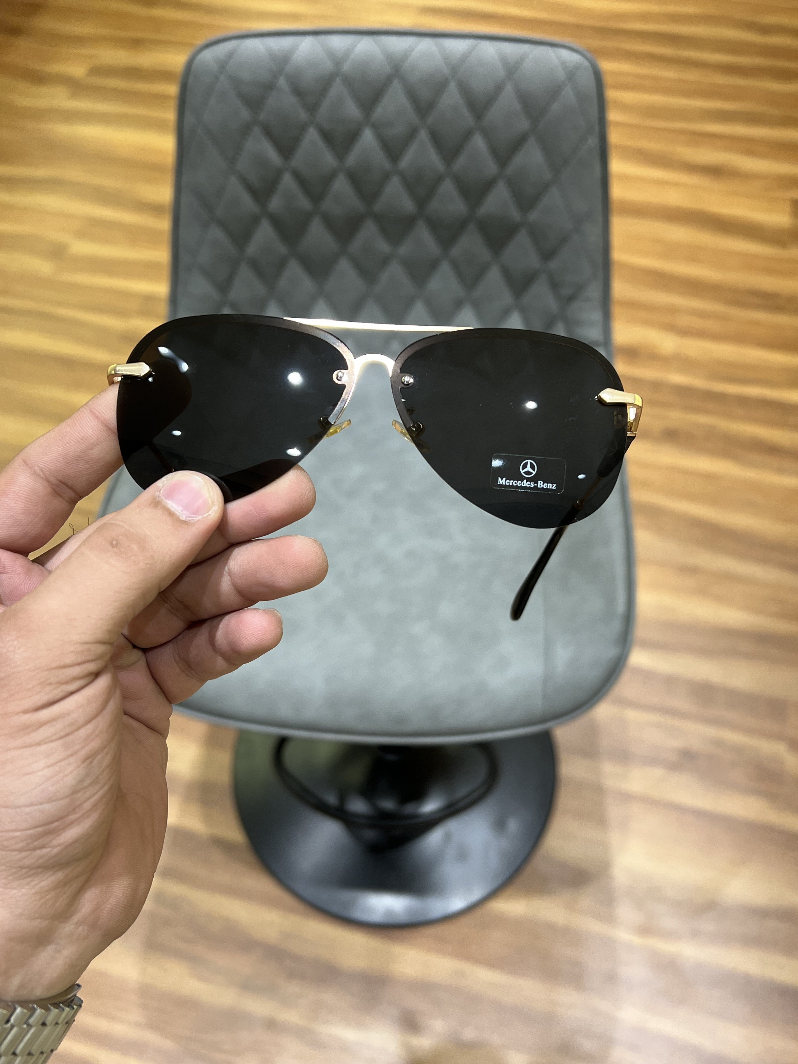 gold_black