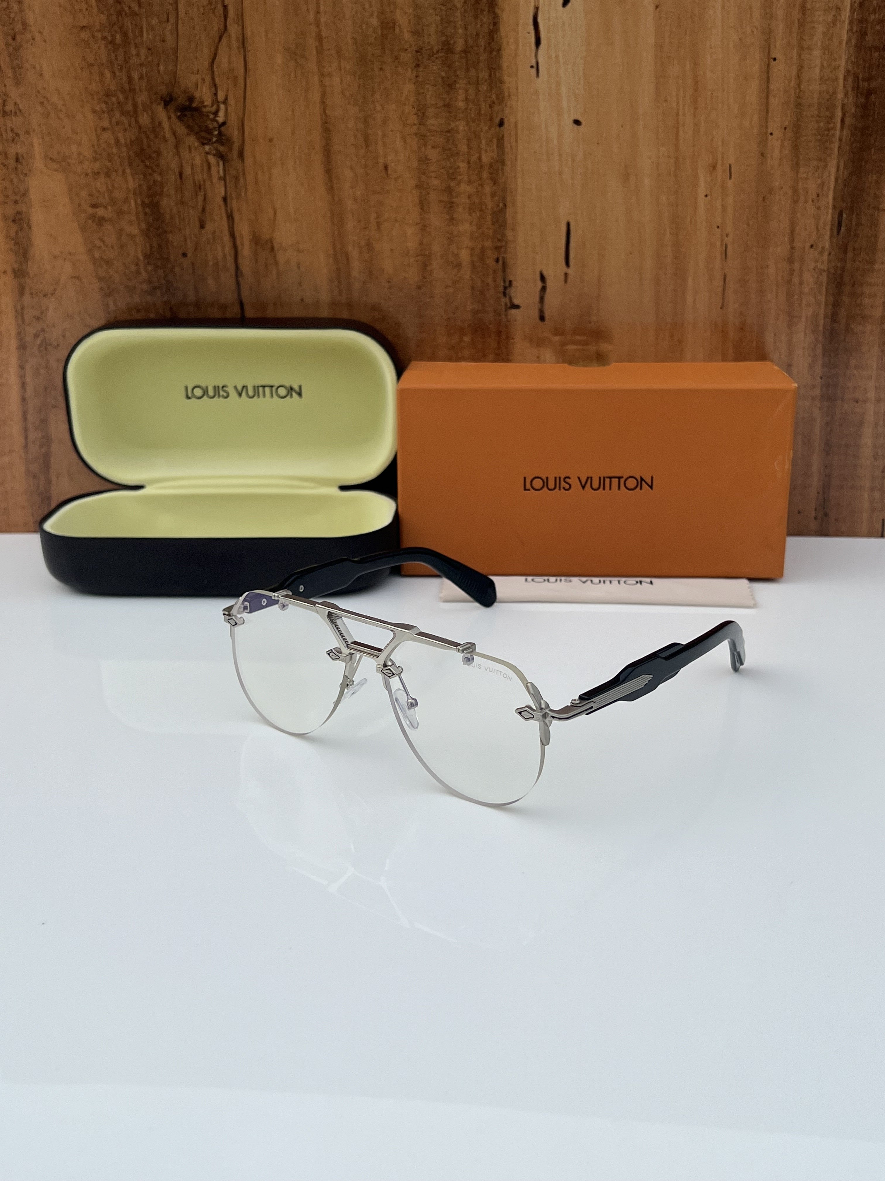 98246_silver_plano