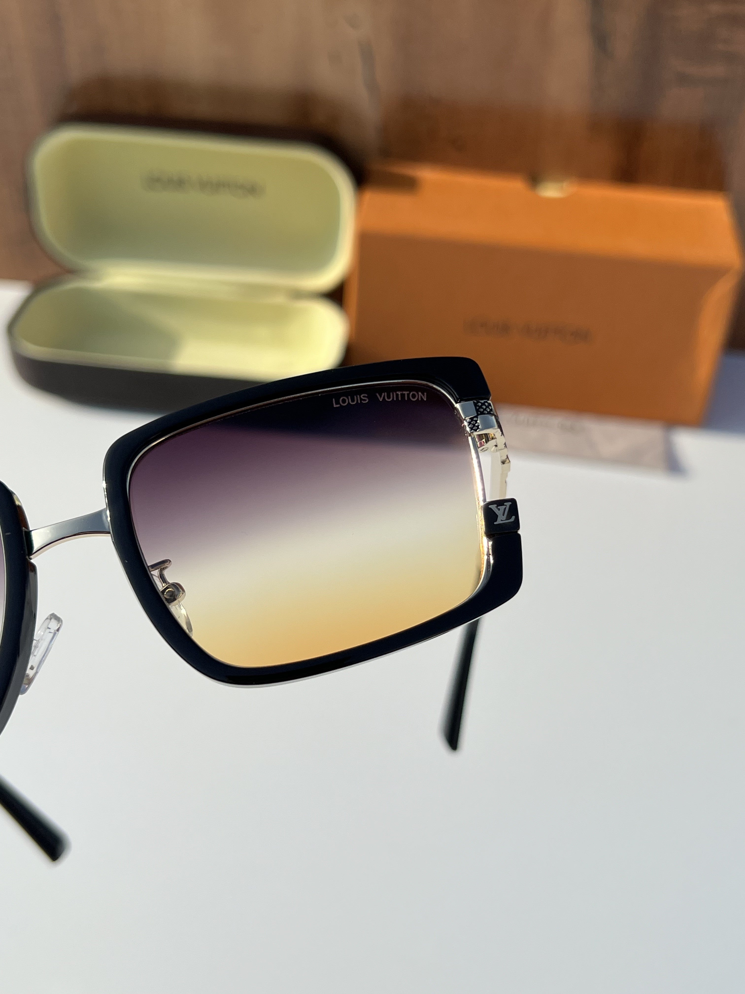 7295_gold_yellow