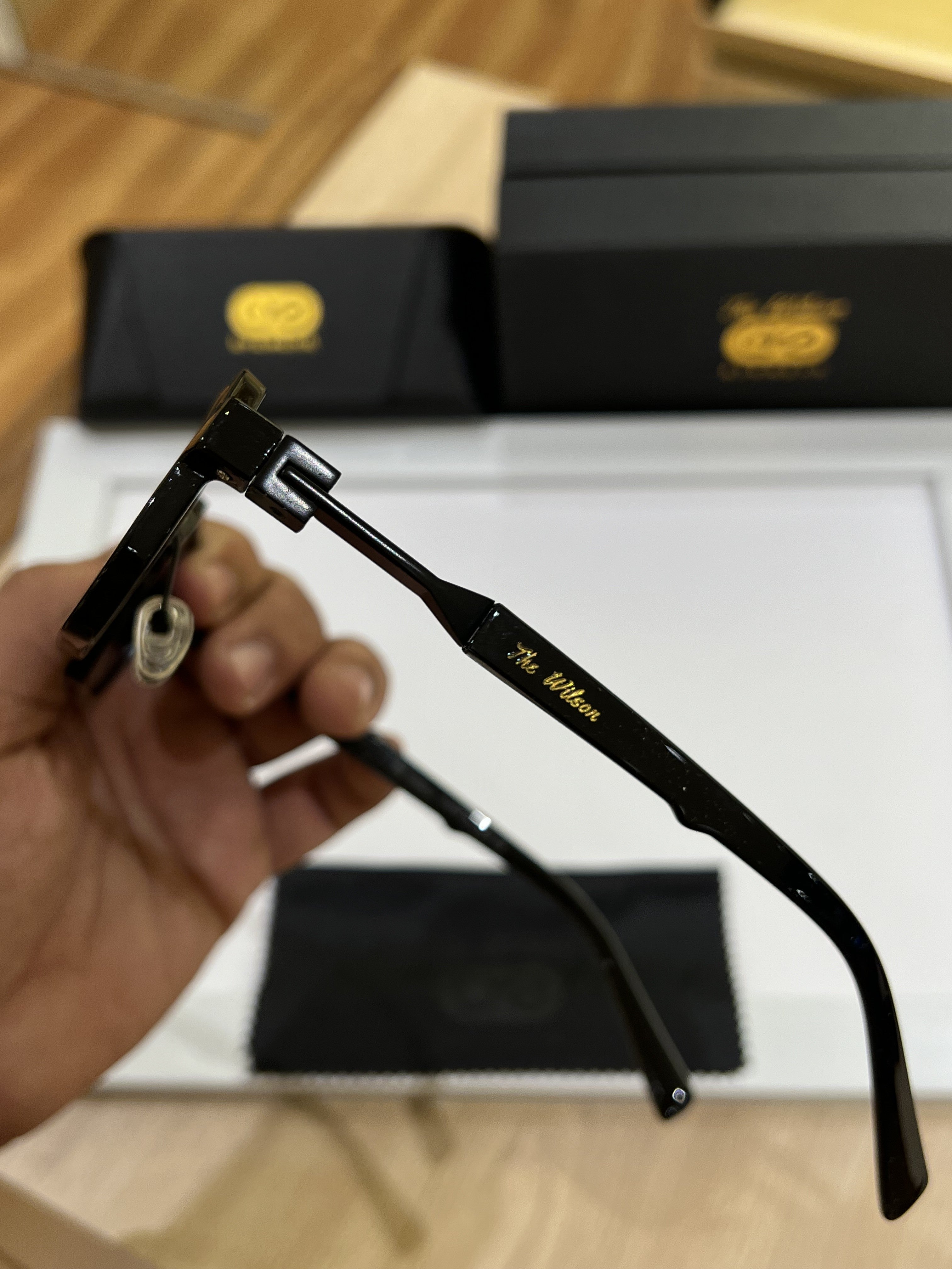 6158 full black