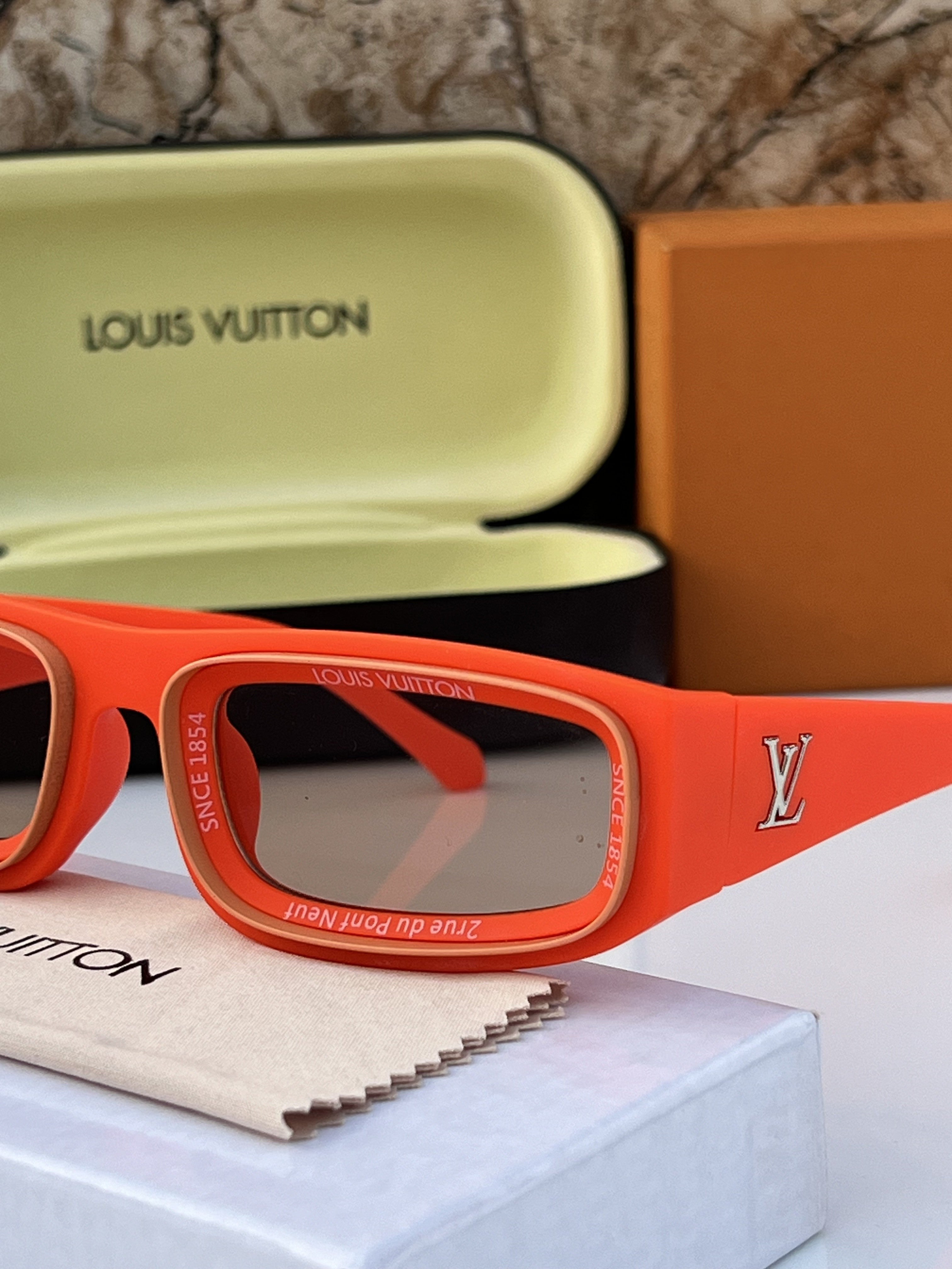 6190_orange