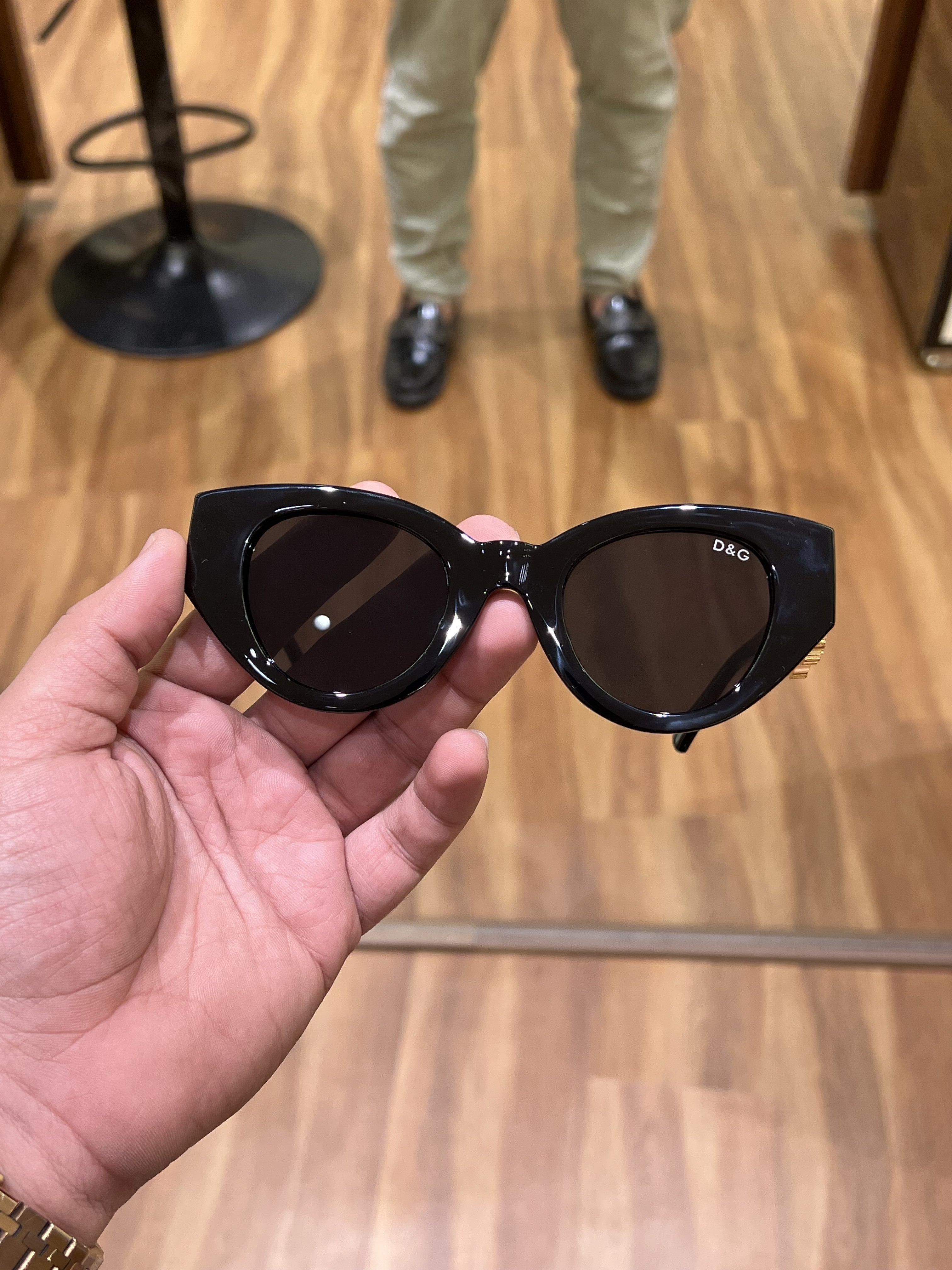 69005_black