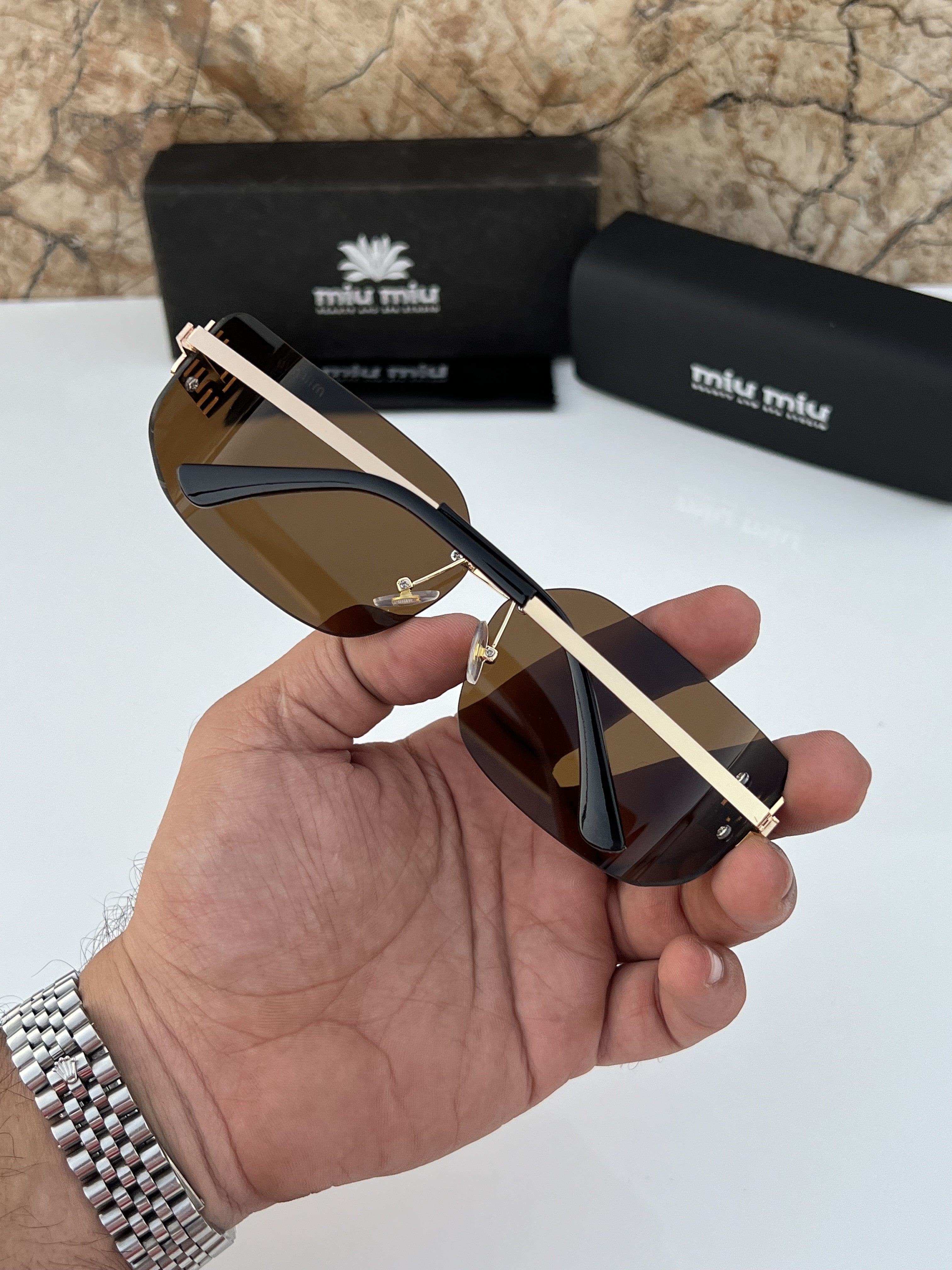 gold_brown