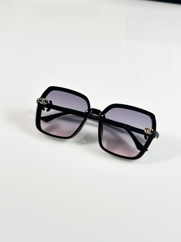 09_black shaded