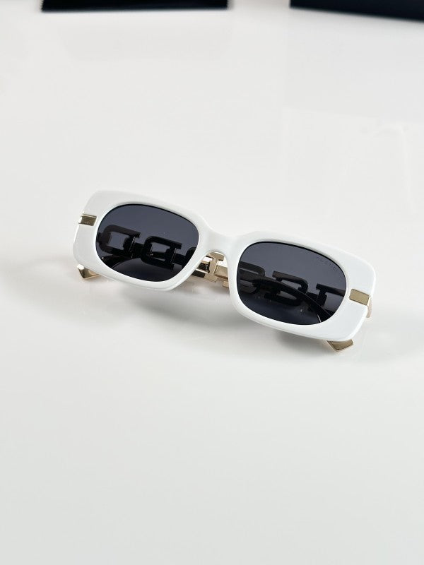 1023_white gold