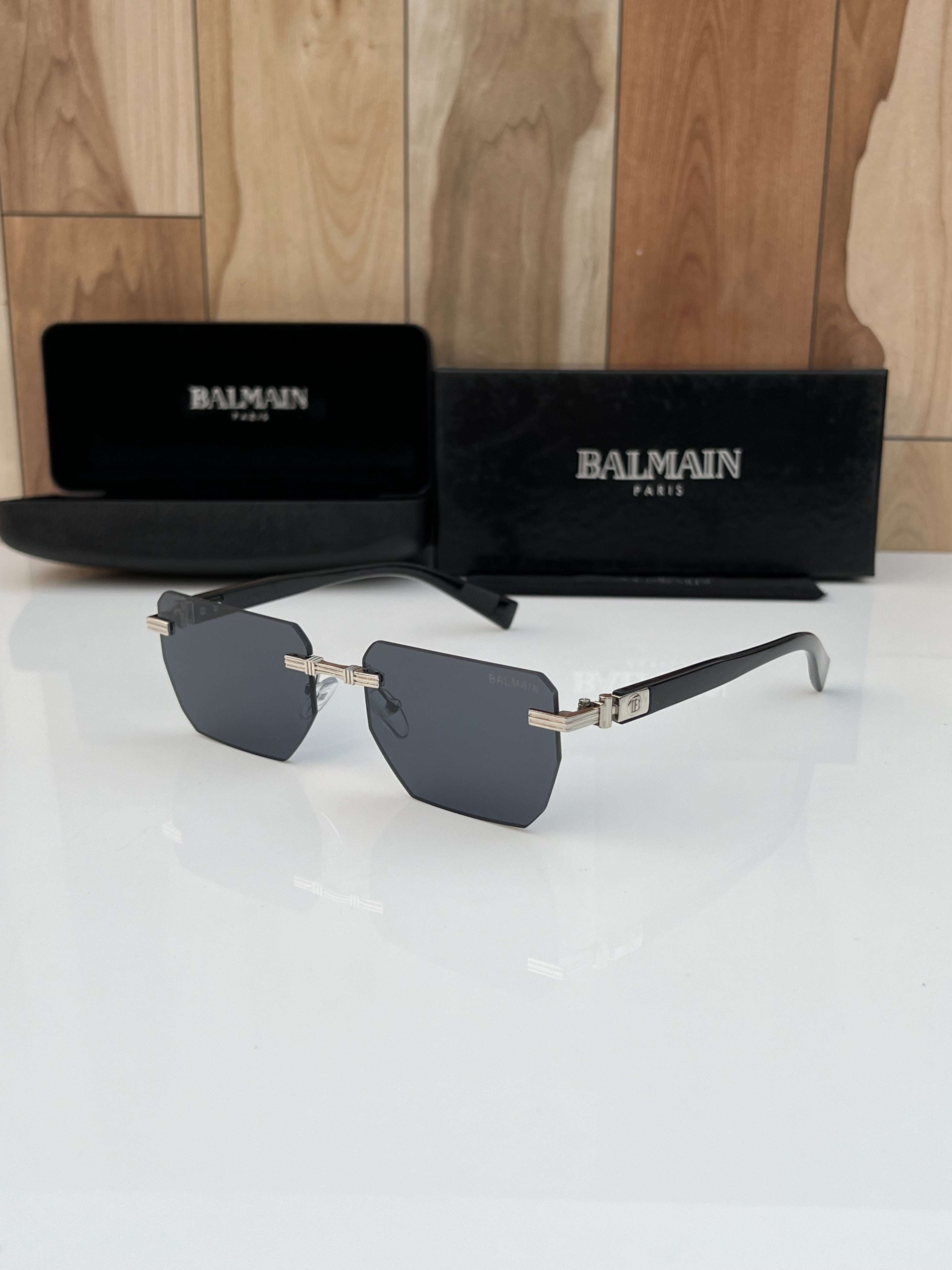 2038_full black