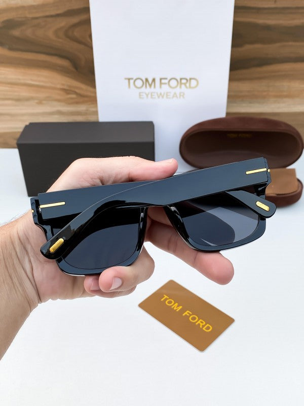 Tom_ford_black_1922