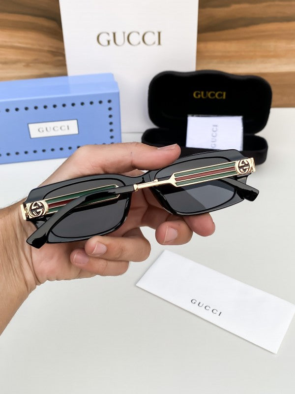 Guc_ci_gold_black_8358