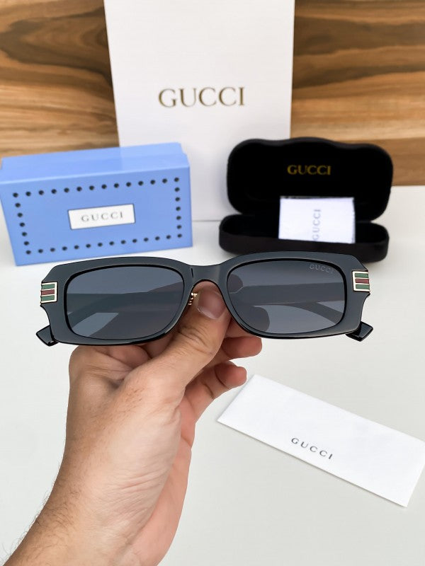 Guc_ci_gold_black_8358