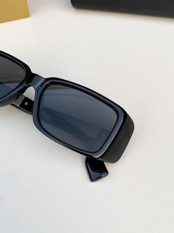 Burbe_rry_black_27141