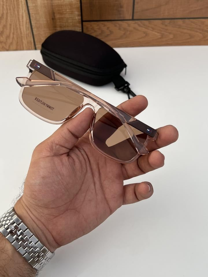 Tommy_hilfiger_2312_peach