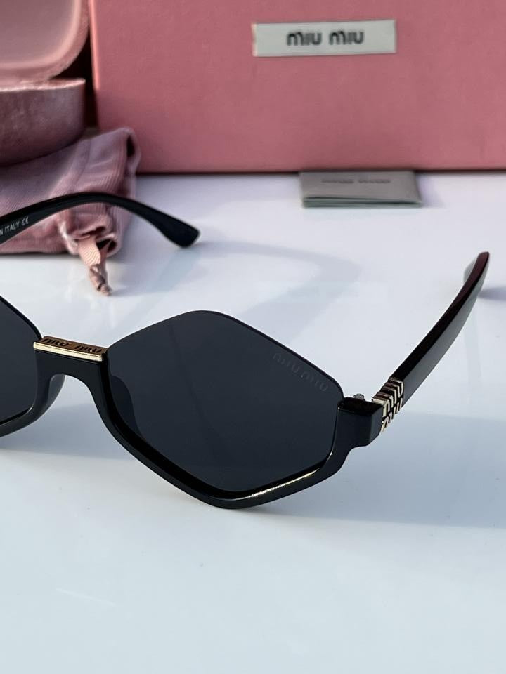 Miu miu 113 black gold
