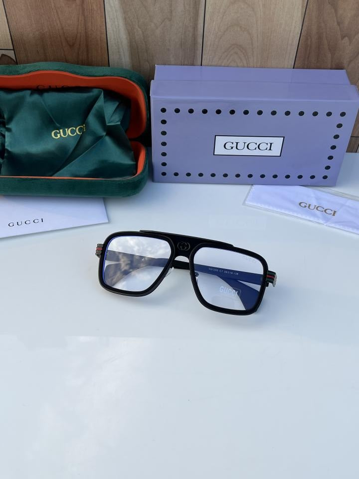 Gucci_1295_black_plano