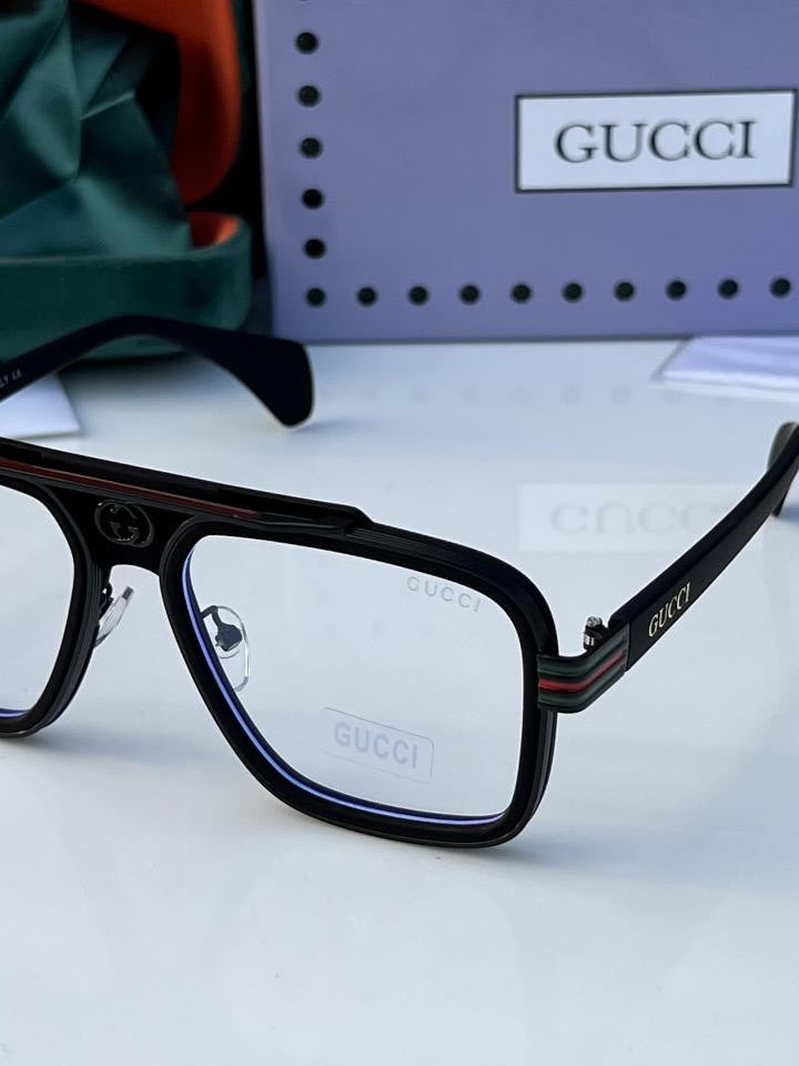 Gucci_1295_black_plano