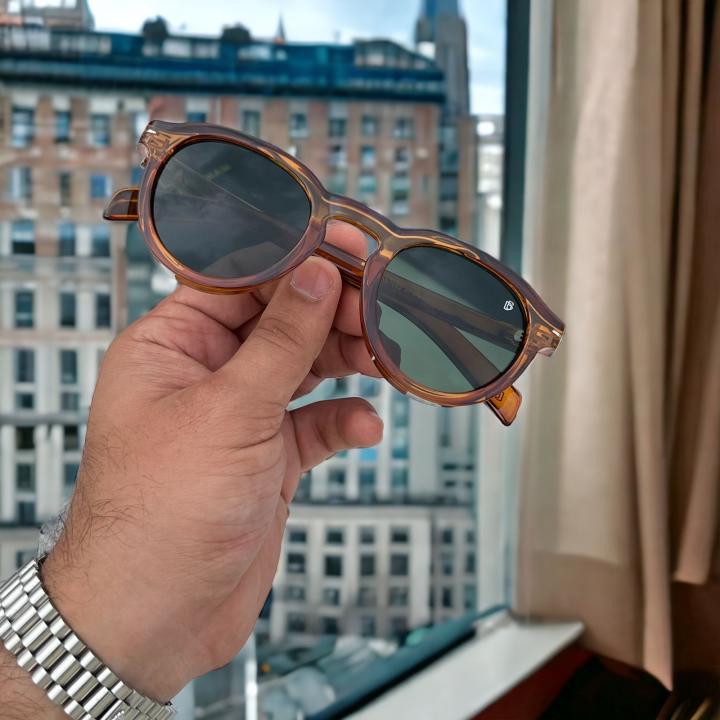 David_beckham_round_brown_green