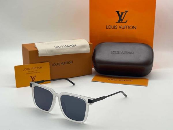 louis_vuittion_ice_black