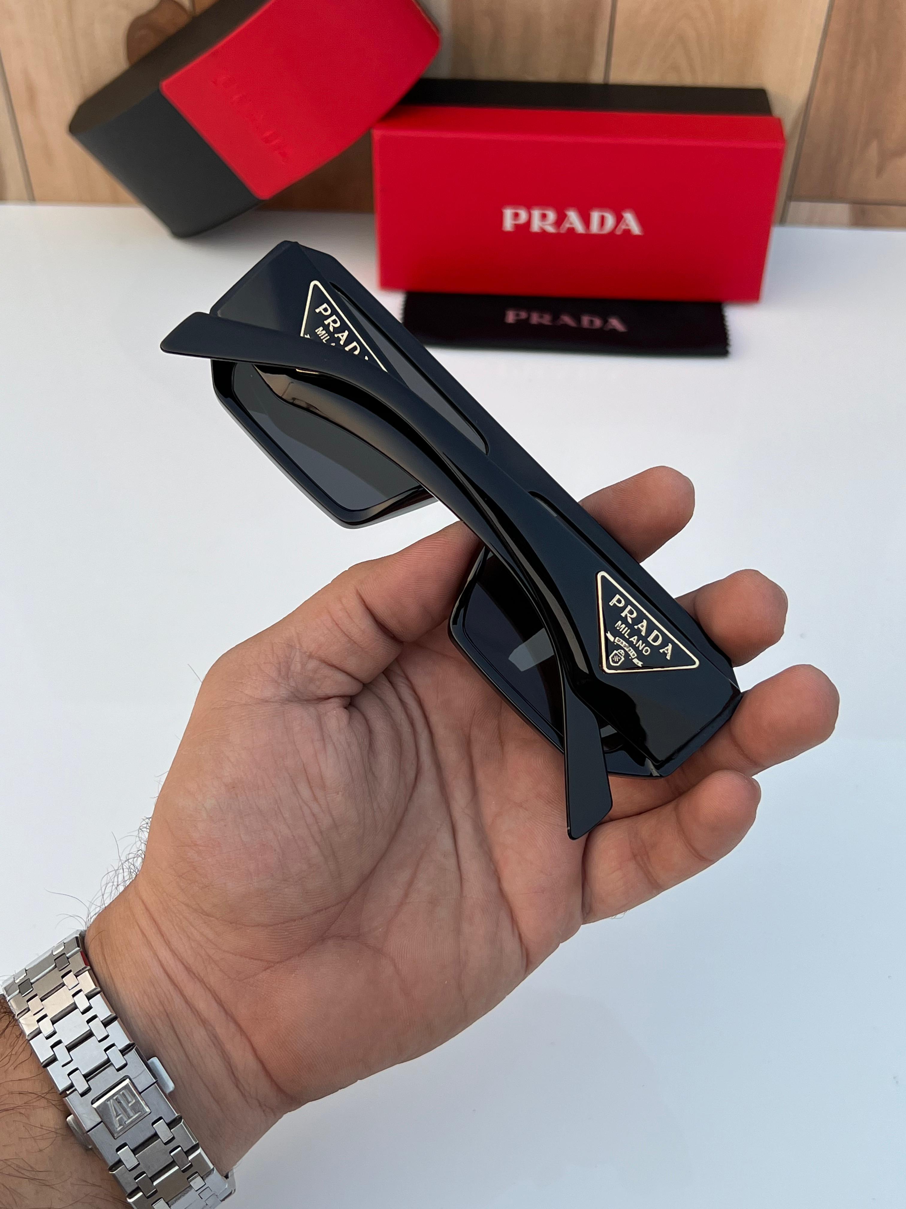 Prada_Celebrity choice sunglasses 7AAA