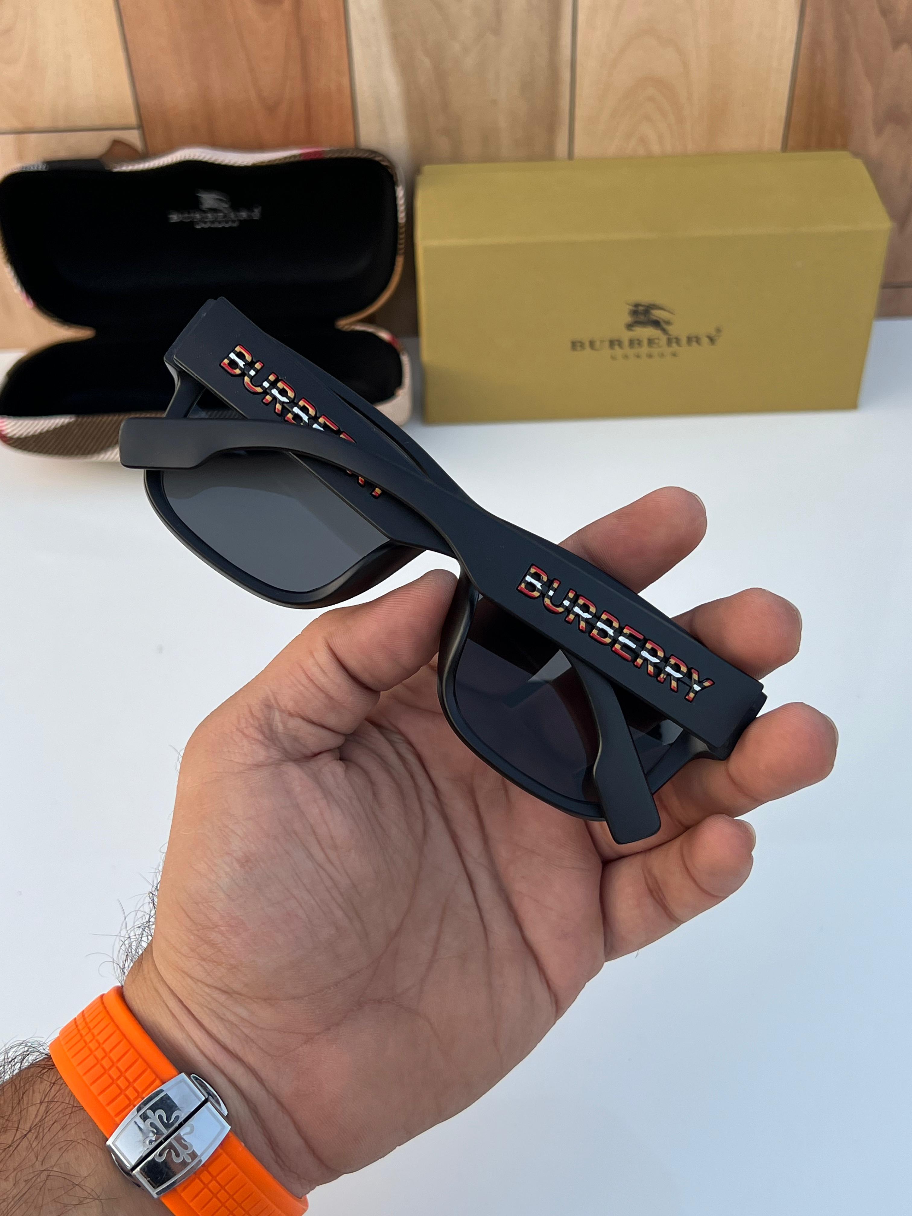 Luxurious Aaa quality sunglass