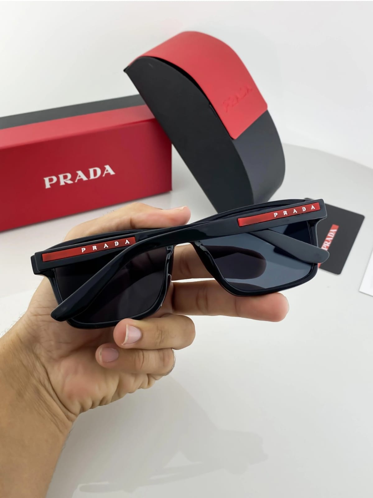 Prada_3835_black